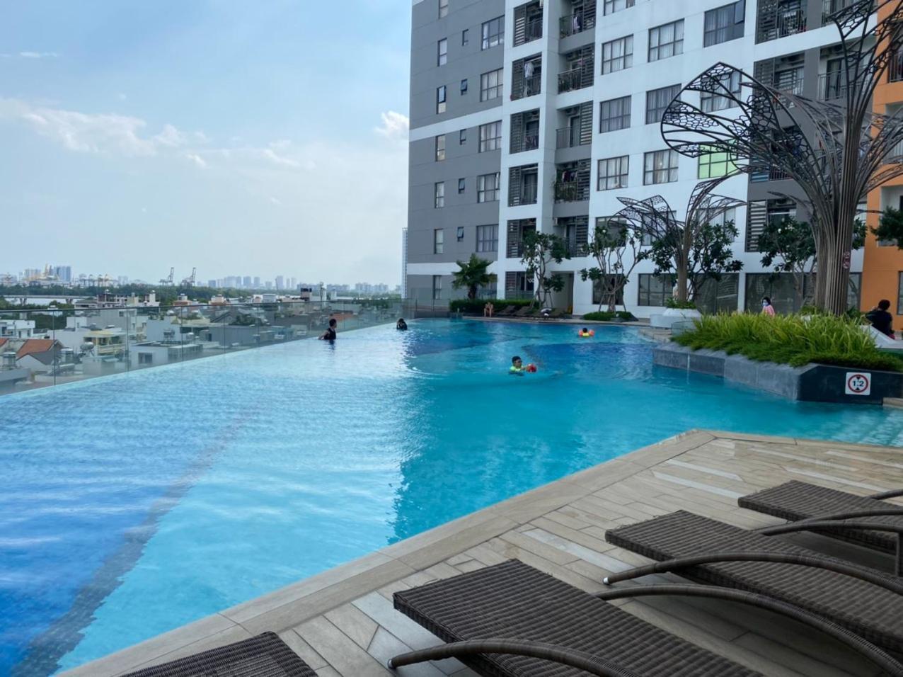 2 Bedrooms At The Sun Avenue In The Center Of District 2 With Overflow Swimming Pool TP. Hồ Chí Minh