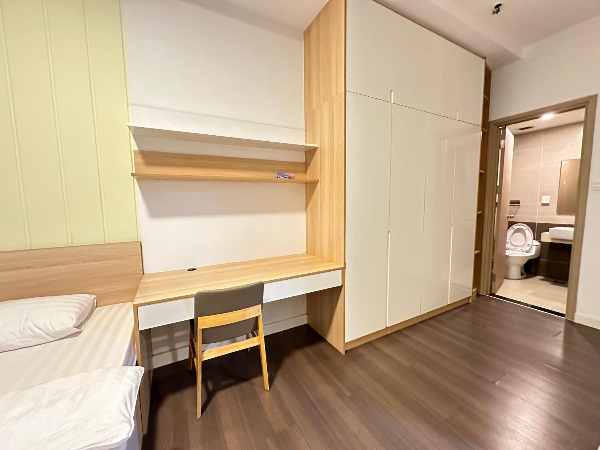 2 Bedrooms At The Sun Avenue In The Center Of District 2 With Overflow Swimming Pool Căn hộ